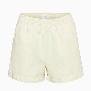 Aritzia | Nova 3" Short in Gd Birch | Size M
